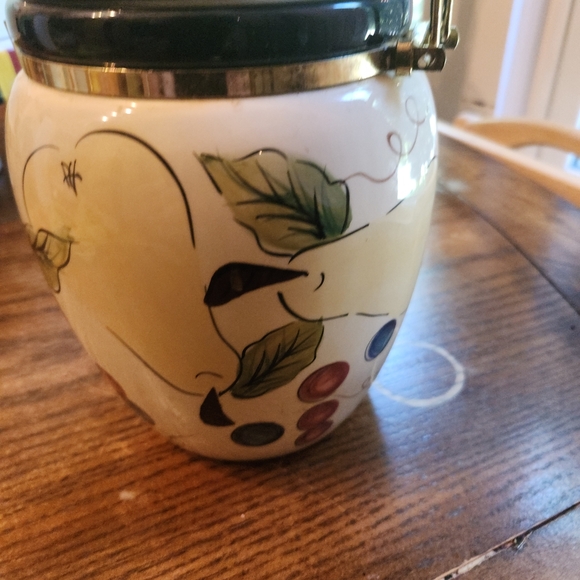 Knott’s Berry Farm Fruit Motif Ceramic Kitchen Canister - Picture 3 of 5